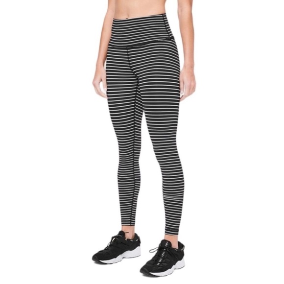 Lululemon Black & White Striped Wunder Under High Rise Tight Luxtreme Size 4 - Picture 1 of 12
